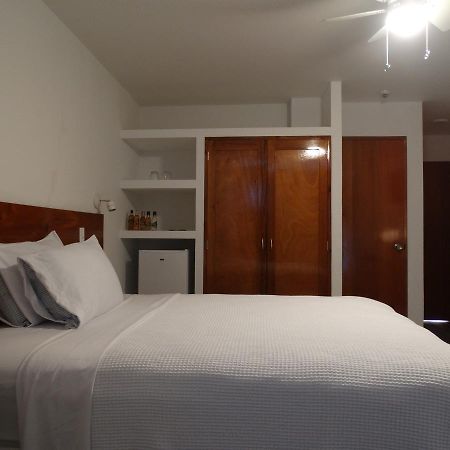 Hotel Casa Royale Bluefields エクステリア 写真