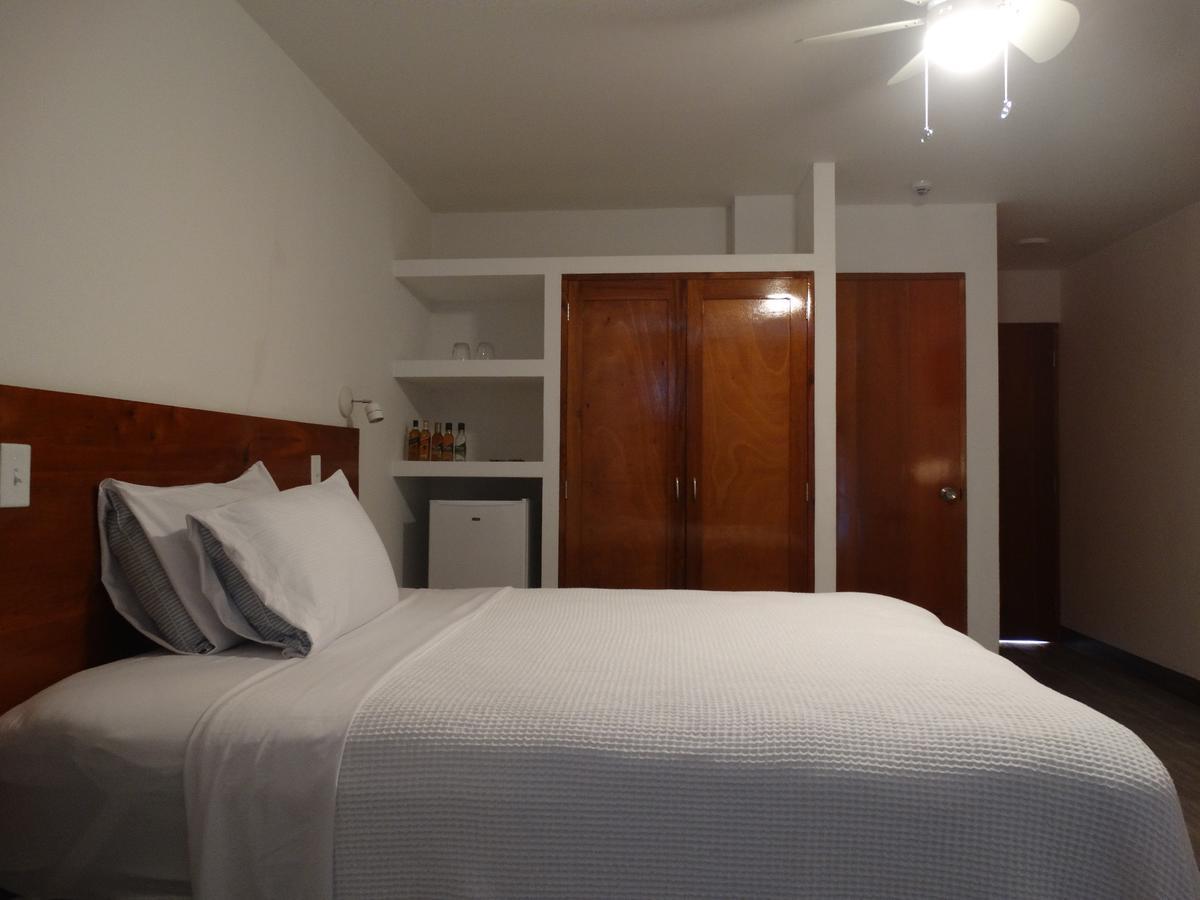 Hotel Casa Royale Bluefields エクステリア 写真
