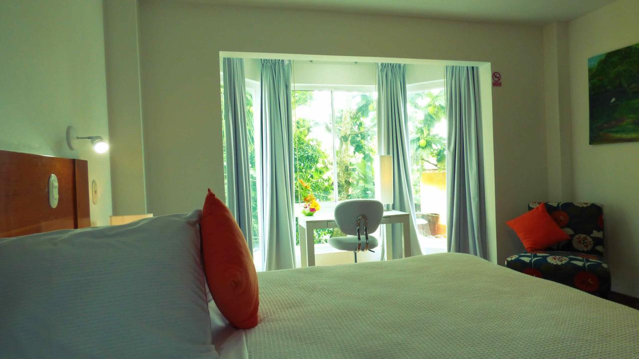 Hotel Casa Royale Bluefields エクステリア 写真