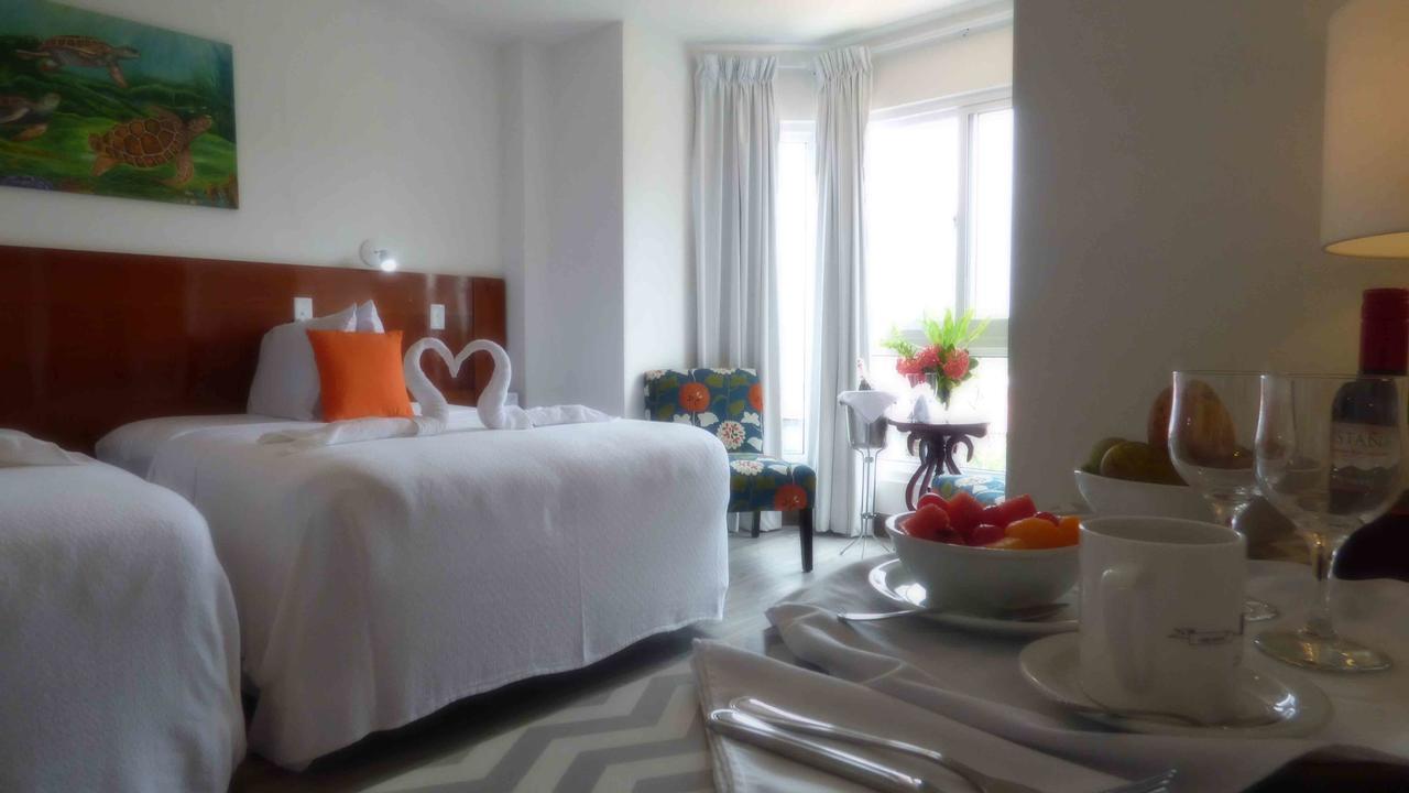 Hotel Casa Royale Bluefields エクステリア 写真