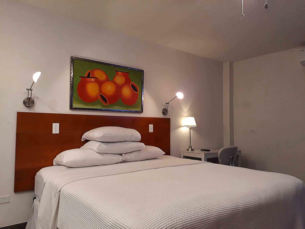 Hotel Casa Royale Bluefields エクステリア 写真